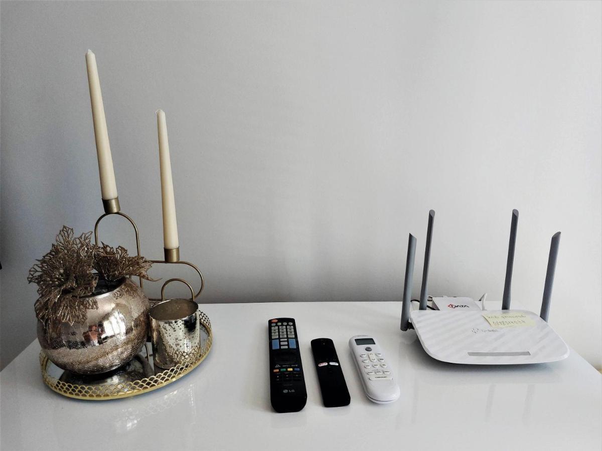 3 Rooms Apartment, Top Center, 1St Floor, Aubg, Free Parking, Pc I5 Ssd, 3 Led Tvs 200 Channels, Wifi, Terrace, Easy-Late Check-In, Stay Before Greece Blagoevgrad Extérieur photo